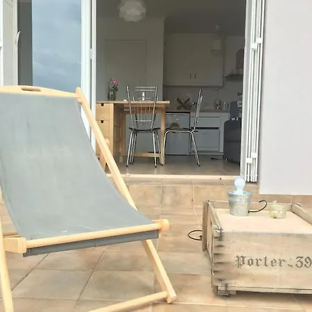 Studio Terrasse Jardin Sanary A 100 M De La Plage *